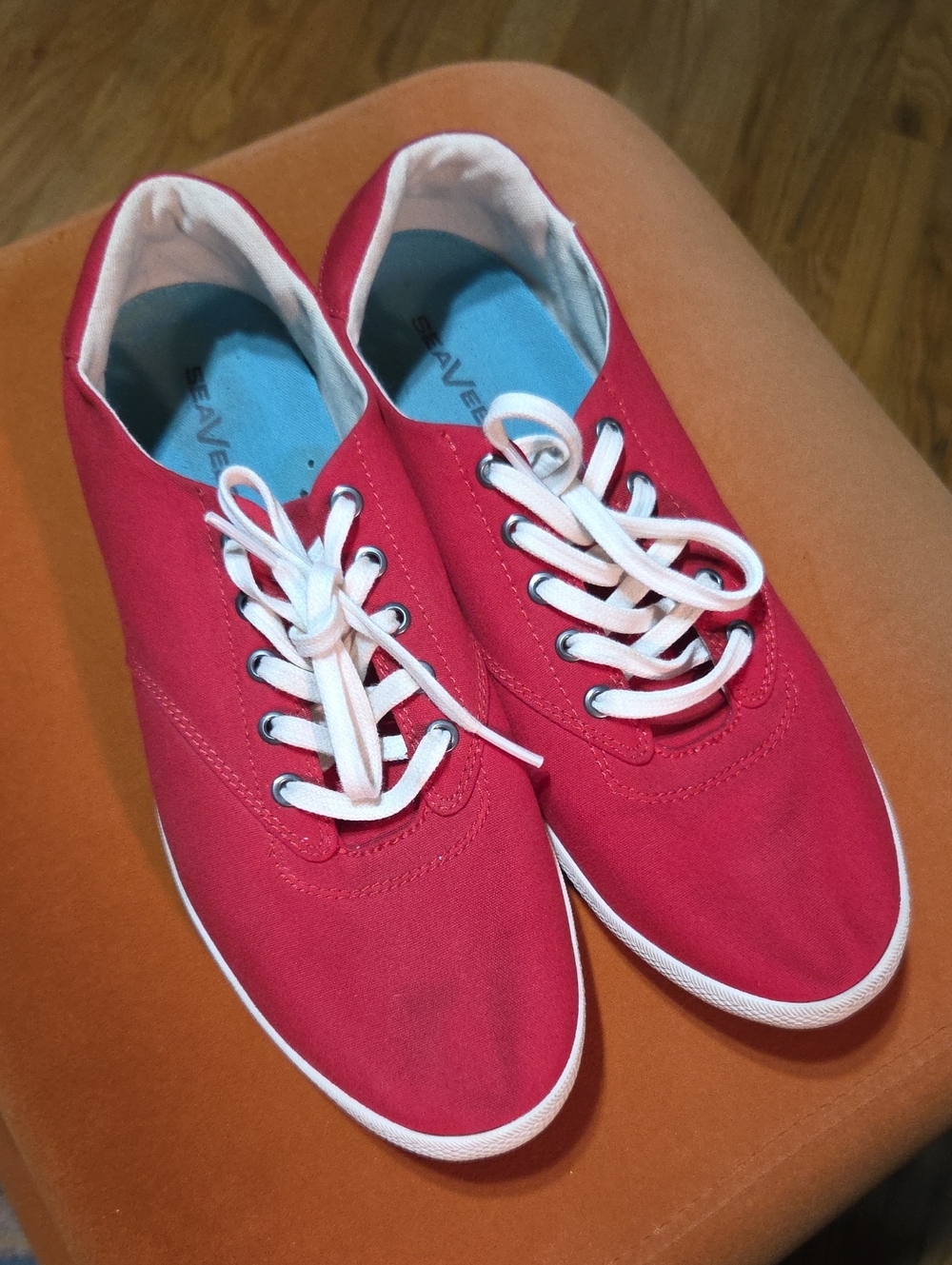 SeaVees Palm Ave Plimsol Sneakers - Cherry